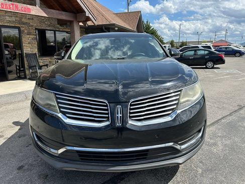 Used 2016 Lincoln MKX Reserve w/ Technology Package FWD image 14