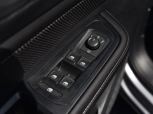 New 2026 Volkswagen Atlas Cross Sport SEL Premium R-Line AWD/4WD image 8