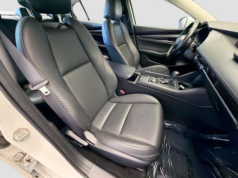 Used 2023 MAZDA MAZDA3 s image 15