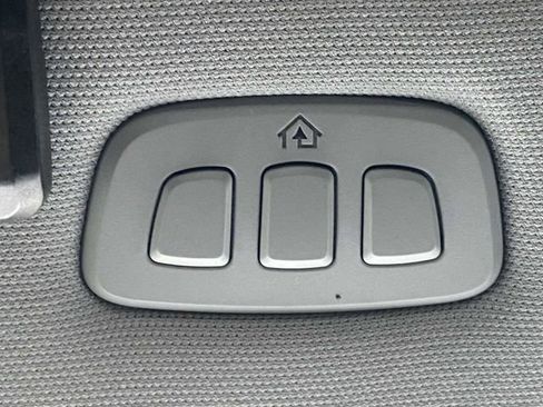 Certified 2023 Ford F250 Lariat image 35