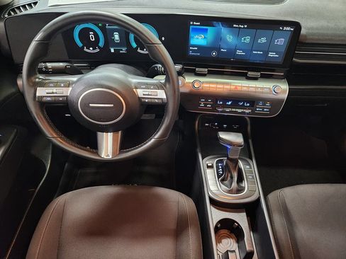 Used 2025 Hyundai Kona SEL FWD image 46