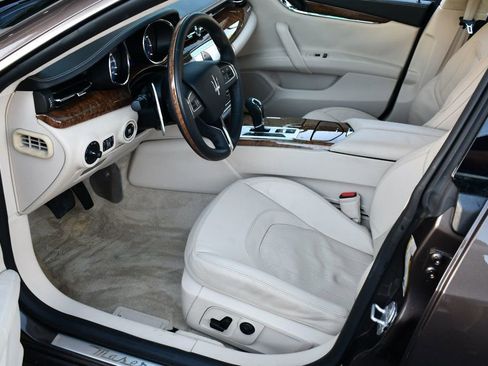 Used 2015 Maserati Quattroporte S Q4 image 35