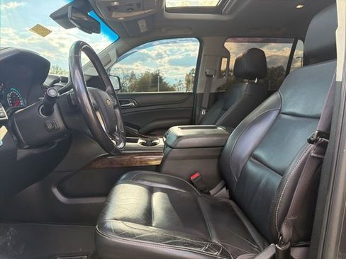 Used 2017 Chevrolet Tahoe LT w/ Luxury Package AWD/4WD image 29
