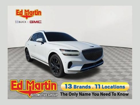 Used 2022 Genesis GV70 2.5T w/ Advanced Package AWD/4WD image 1