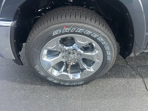 New 2026 RAM 1500 Big Horn AWD/4WD image 5