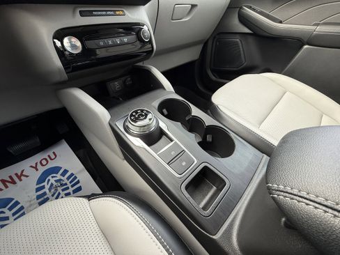 Used 2025 Ford Escape Platinum w/ Class II Trailer Tow Package image 20