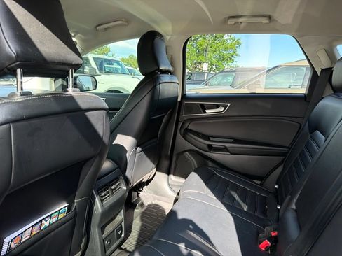 Used 2024 Ford Edge SEL w/ Convenience Package AWD/4WD image 11