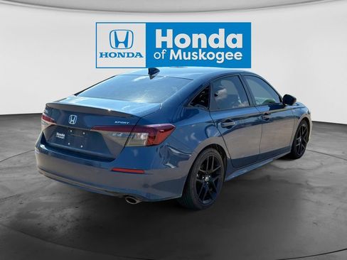 Used 2025 Honda Civic Sport image 5