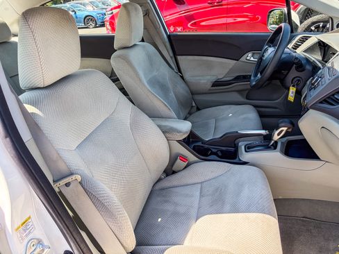 Used 2012 Honda Civic Hybrid Sedan image 16