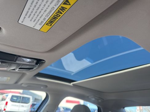 Used 2024 Hyundai Sonata SEL w/ Convenience Package image 11