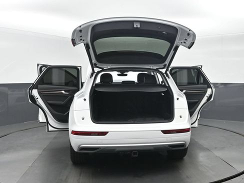 Used 2018 Audi Q5 2.0T Premium w/ Convenience Package AWD/4WD image 41
