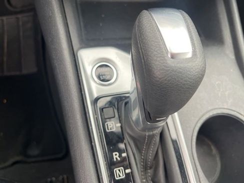 Used 2022 Nissan Altima 2.5 S image 12