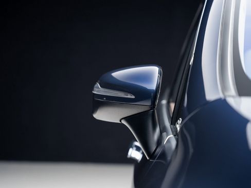 Used 2023 Mercedes-Benz EQS 450+ 4MATIC SUV w/ AMG Line Exterior Package image 14