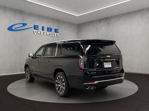 New 2026 Chevrolet Suburban High Country image 8