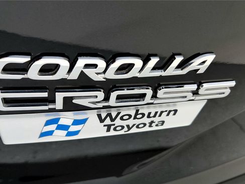 Certified 2024 Toyota Corolla Cross L image 25
