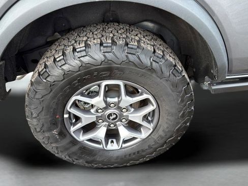 Certified 2025 Ford Bronco Badlands AWD/4WD image 44