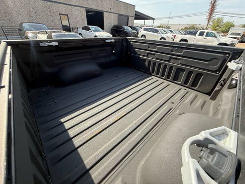 Used 2019 Toyota Tundra SR5 w/ TRD Sport Package AWD/4WD image 17