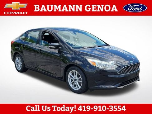 Used 2015 Ford Focus SE FWD image 7