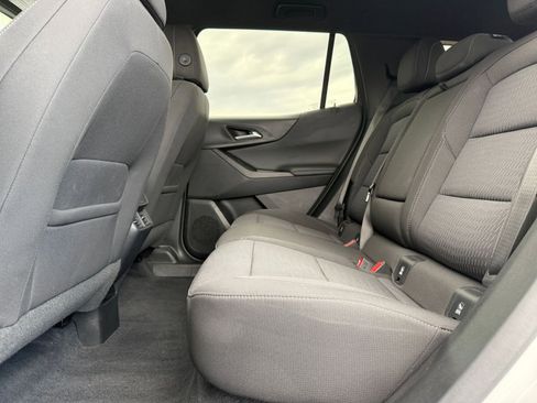 Used 2025 Chevrolet Equinox LT FWD image 25