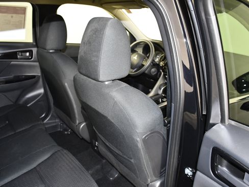 Used 2024 Mitsubishi Eclipse Cross LE AWD/4WD image 43