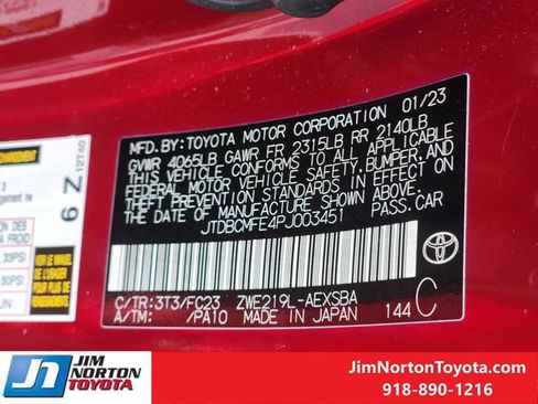 Used 2023 Toyota Corolla SE w/ SE Package FWD image 33