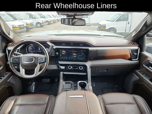 Used 2025 GMC Sierra 2500 Denali AWD/4WD image 37