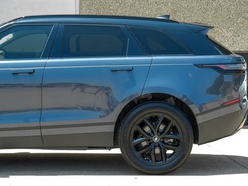 Used 2024 Land Rover Range Rover Velar S AWD/4WD image 17