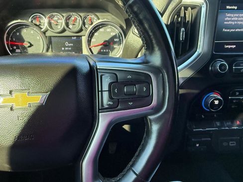 Used 2023 Chevrolet Silverado 2500 LT w/ Convenience Package image 24