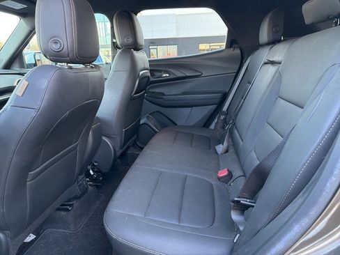 Used 2022 Chevrolet TrailBlazer ACTIV w/ Sun and Liftgate Package image 11