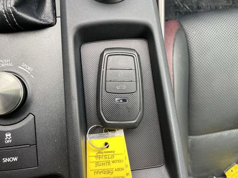 Used 2018 Lexus IS 300 w/ Accessory Package 2 image 21