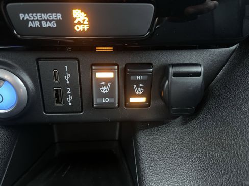 Certified 2024 Nissan Leaf SV Plus image 21