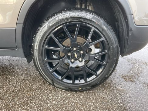 Used 2022 Chevrolet Trax LT w/ Sport Edition image 30