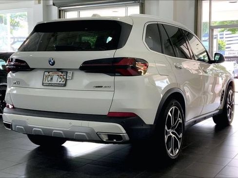 Used 2026 BMW X5 sDrive40i w/ Premium Package RWD image 6