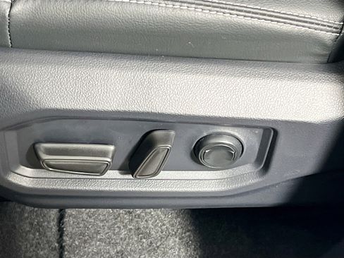 New 2026 Toyota Tundra Limited image 15