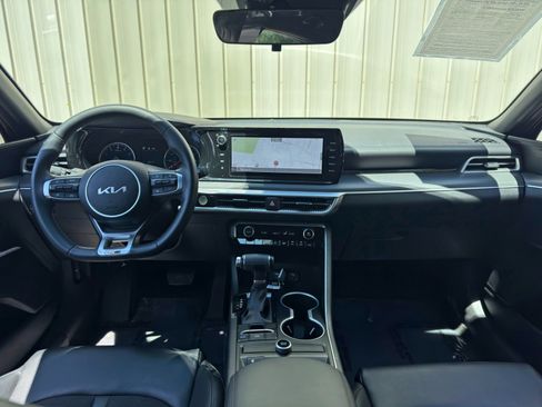 Used 2022 Kia K5 GT-Line FWD image 11