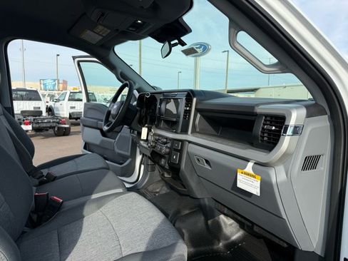 New 2026 Ford F450 XL w/ XL Chrome Package RWD image 13