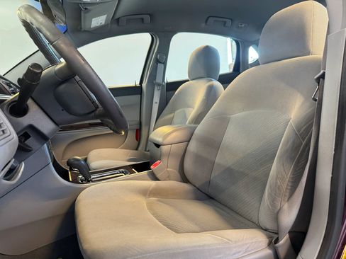 Used 2007 Buick LaCrosse CX w/ Chrome Enhancement Package image 14