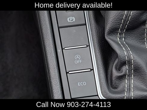 Used 2026 Volkswagen Jetta SE FWD image 17