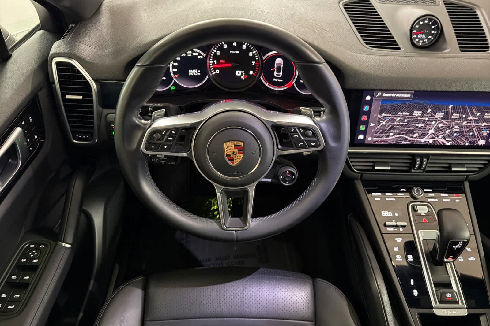 Used 2022 Porsche Cayenne Coupe AWD/4WD image 14