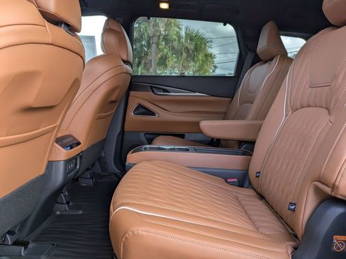 New 2026 INFINITI QX60 Autograph w/ Autograph Tech Package image 16