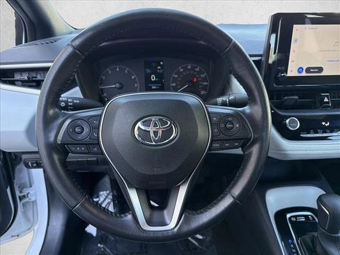 Used 2023 Toyota Corolla SE w/ Carpet Mat Package (TMS) FWD image 12