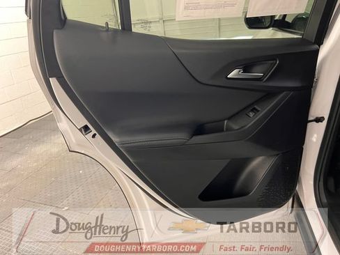 Used 2025 Chevrolet Equinox LT FWD image 31