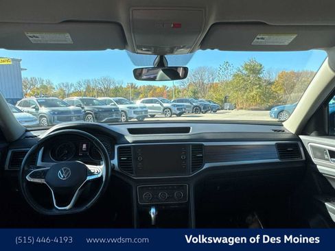 Used 2021 Volkswagen Atlas SE image 10