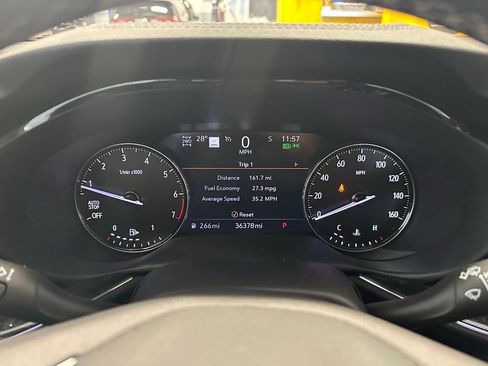 Used 2021 Buick Envision Essence w/ Technology Package I image 19