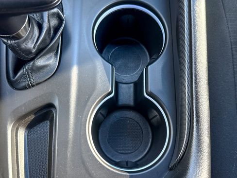 Used 2023 Dodge Durango GT image 37