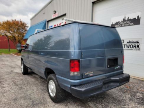 Used 2014 Ford E-350 and Econoline 350 Super Duty w/ Insulation Package image 34