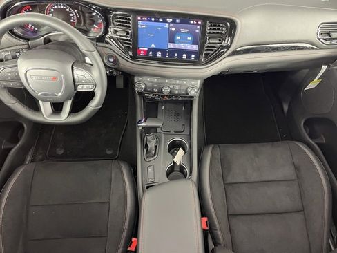 New 2026 Dodge Durango GT image 9