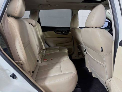 Certified 2018 Nissan Rogue SL w/ Premium Package image 23