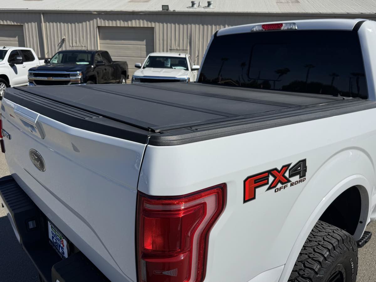 Used 2017 Ford F150 Lariat w/ Equipment Group 502A Luxury AWD/4WD image 10