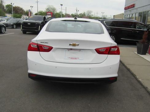 Used 2020 Chevrolet Malibu LS w/ Driver Confidence Package II FWD image 6